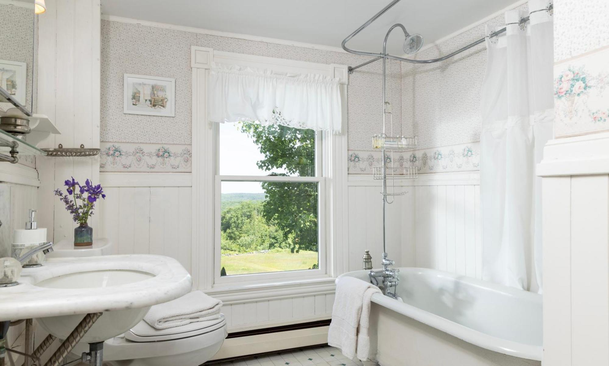 Maguire House Bed And Breakfast Ashburnham Екстериор снимка